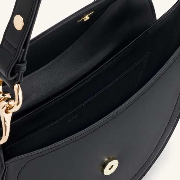 Elegant Black Saddle Bag - Picture 2 of 2